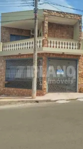 Sobrado com 3 Quartos à venda, 137m² no Jardim Medeiros, São Carlos