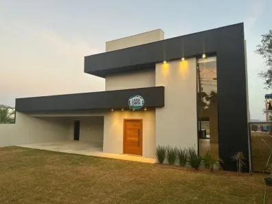 Casa de Condomínio com 3 Quartos à venda, 330m² no , Jaboticatubas