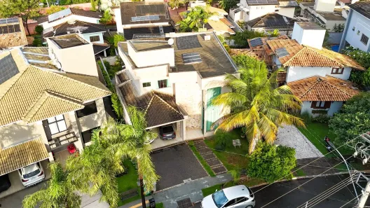 Casa de Condomínio com 3 Quartos à venda, 285m² no Loteamento Portal do Sol I, Goiânia
