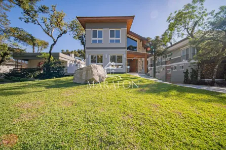 Casa de Condomínio com 4 Quartos à venda, 372m² no Centro, Canela