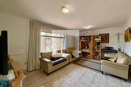 Casa com 6 Quartos à venda, 200m² no Jardim Caravelas, São Paulo