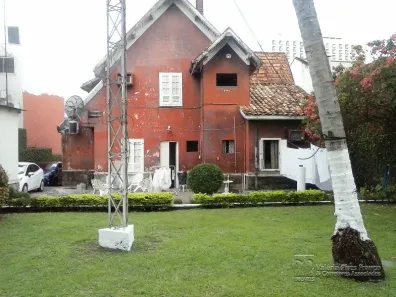 Casa com 3 Quartos para alugar, 719m² no Batista Campos, Belém