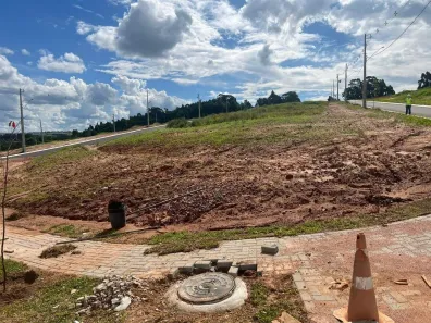 Lote/Terreno à venda, 207m² no Jardim Carvalho, Ponta Grossa