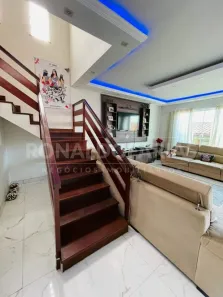 Sobrado com 4 Quartos à venda, 238m² no Rio Bonito, São Paulo