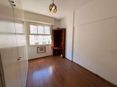 Kitnet com 1 Quarto à venda, 35m² no Copacabana, Rio de Janeiro