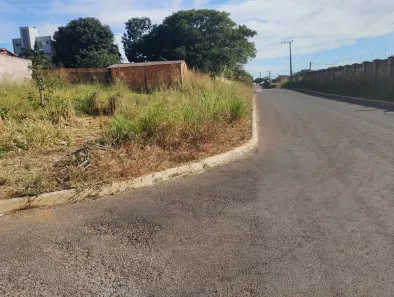Lote/Terreno à venda, 467m² no Setor Norte Maravilha, Luziânia