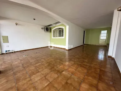 Casa com 3 Quartos para alugar, 177m² no Nova América, Piracicaba