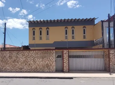 Sobrado com 5 Quartos à venda, 430m² no Amadeu Furtado, Fortaleza