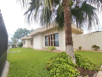 Casa com 5 Quartos à venda, 600m² no Jardim Maluche, Brusque