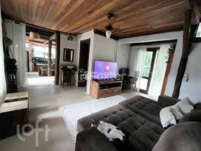 Casa com 3 Quartos à venda, 215m² no Lagoa da Conceição, Florianópolis
