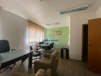 Sala Comercial à venda, 80m² no Vila Belmiro, Santos