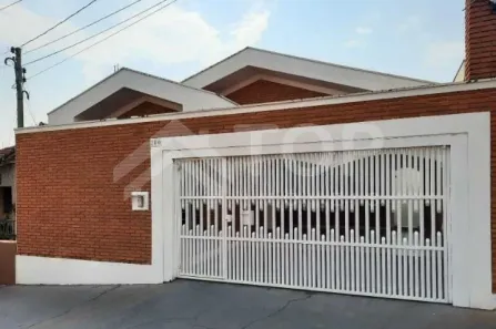 Casa com 3 Quartos para venda ou aluguel, 220m² no Vila Monteiro (Gleba I), São Carlos
