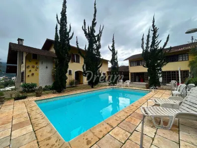 Casa com 5 Quartos à venda, 256m² no Carlos Guinle, Teresópolis
