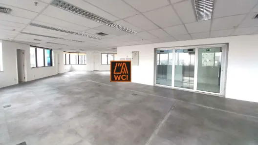 Sala Comercial para alugar, 240m² no Jardim Paulista, São Paulo
