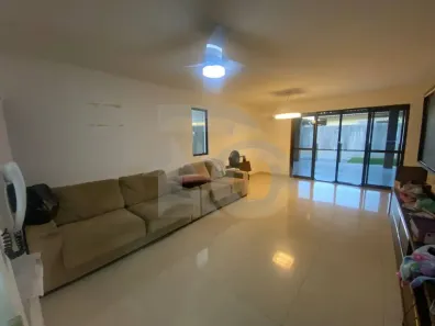Casa de Condomínio com 3 Quartos à venda, 180m² no Aruana, Aracaju