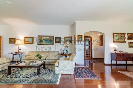 Casa com 4 Quartos para venda ou aluguel, 440m² no Jardim Leonor, São Paulo