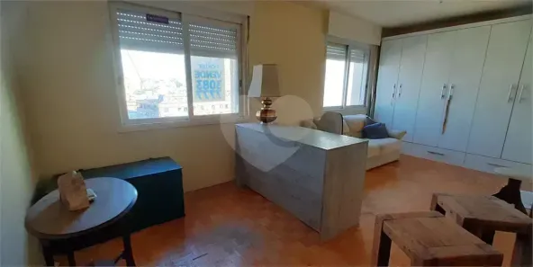 Apartamento com 1 Quarto à venda, 32m² no Azenha, Porto Alegre