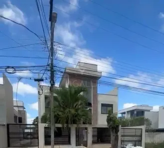 Sobrado com 3 Quartos à venda, 170m² no Uberaba, Curitiba