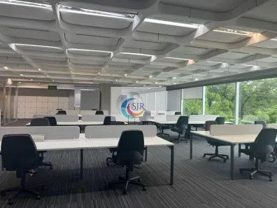Sala Comercial para alugar, 743m² no Jardim São Luís, São Paulo