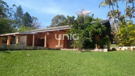 Fazenda/Sítio com 6 Quartos à venda, 400m² no Camargo II, São Pedro