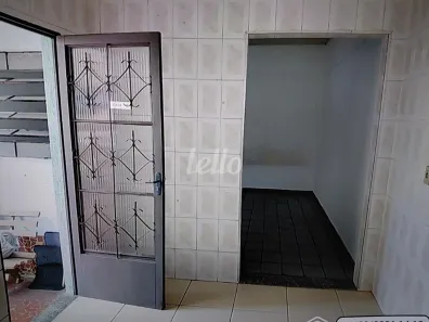Casa com 1 Quarto para alugar, 40m² no Vila Bertioga, São Paulo