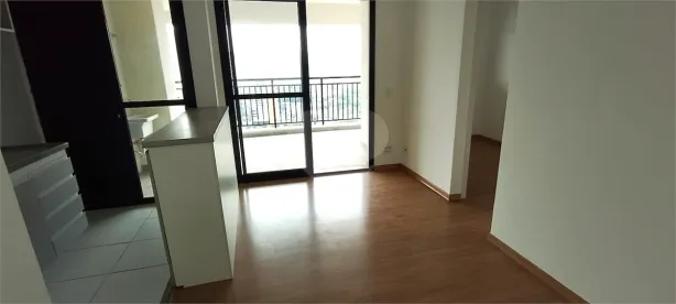 Apartamento com 3 Quartos para alugar, 69m² no Vila Firmiano Pinto, São Paulo