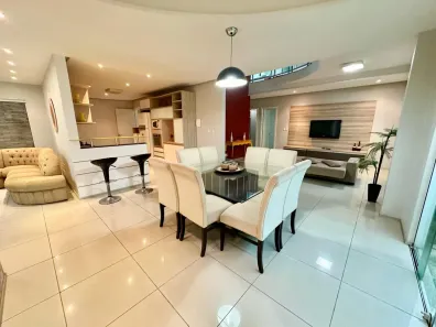 Casa com 4 Quartos à venda, 300m² no Gurupi, Teresina