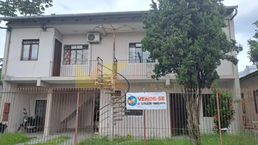 Casa com 6 Quartos à venda, 200m² no Garcia, Blumenau