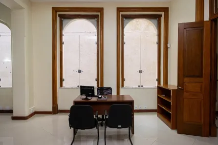 Sala Comercial para alugar, 24m² no Centro, Pelotas