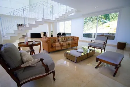 Casa de Condomínio com 4 Quartos à venda, 750m² no Roseira, Mairiporã