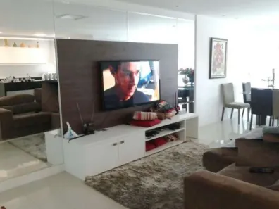 Apartamento com 3 Quartos para alugar, 100m² no Centro, Balneário Camboriú
