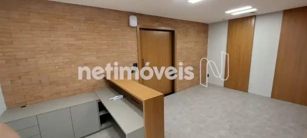 Sala Comercial para alugar, 200m² no Jardim das Acácias, São Paulo