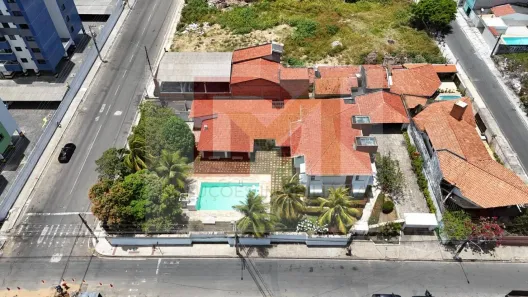 Casa com 4 Quartos à venda, 630m² no Coroa do Meio, Aracaju