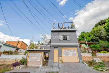 Casa com 8 Quartos à venda, 300m² no Cavalhada, Porto Alegre