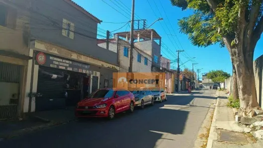 Sobrado com 3 Quartos à venda, 228m² no Tipoia, Itaquaquecetuba