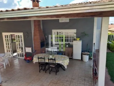 Casa de Condomínio com 3 Quartos à venda, 205m² no , Itupeva