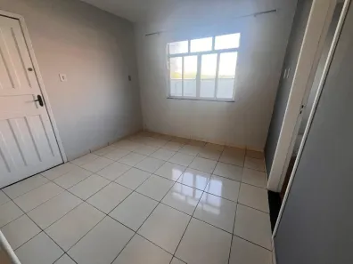 Apartamento com 2 Quartos para alugar, 57m² no Aterrado, Volta Redonda