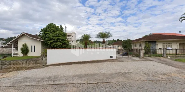 Lote/Terreno à venda, 630m² no Jardim Maluche, Brusque