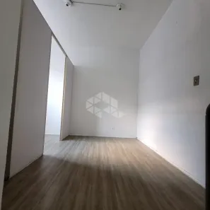 Ponto Comercial para alugar, 35m² no Centro, Caxias do Sul