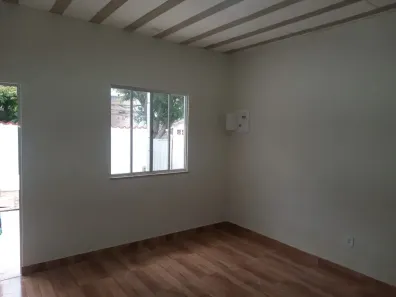 Casa com 2 Quartos para alugar, 70m² no Oswaldo Cruz, Rio de Janeiro