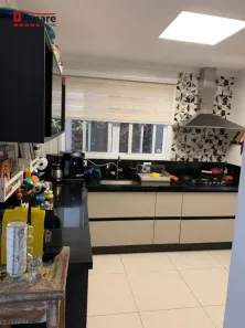 Casa de Condomínio com 3 Quartos à venda, 232m² no Vila Oliveira, Mogi das Cruzes
