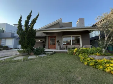 Casa de Condomínio com 4 Quartos à venda, 236m² no Remanso, Xangri-lá