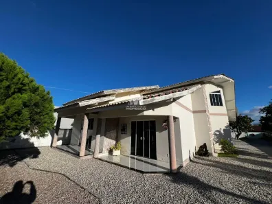 Casa com 4 Quartos à venda, 220m² no Rio Branco, Brusque