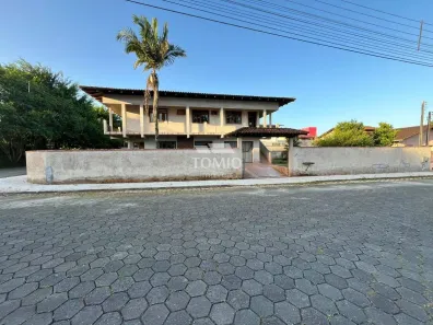 Casa com 5 Quartos à venda, 258m² no Santa Terezinha, Gaspar