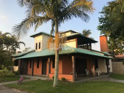Casa com 4 Quartos à venda, 260m² no Igra Norte, Torres