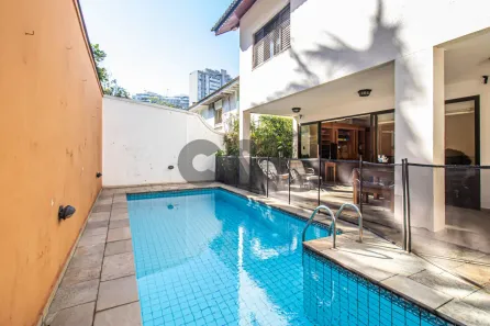 Casa com 4 Quartos à venda, 317m² no Jardim Santo Amaro, São Paulo