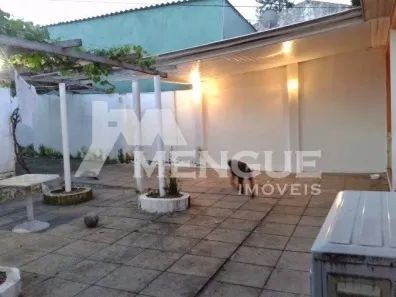 Lote/Terreno à venda, 300m² no Vila Jardim, Porto Alegre