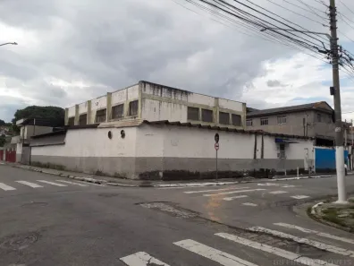 Galpão/Depósito/Armazém à venda, 700m² no Vila Palmeiras, São Paulo