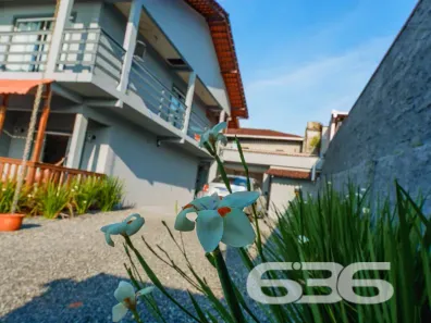 Sobrado com 6 Quartos à venda, 214m² no Jarivatuba, Joinville
