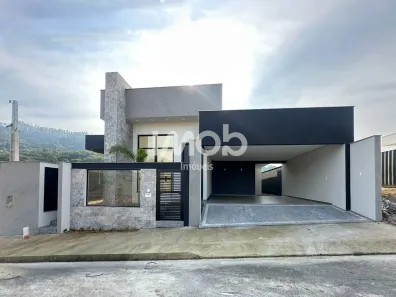Casa com 3 Quartos à venda, 175m² no Estrada Nova, Jaraguá do Sul